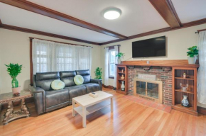 Belmont Home Less Than 3 Mi to Harvard Square!